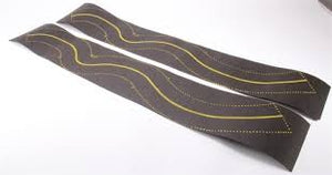 LeisureTime Products - Curves Yellow Center Line Road - HO Scale (203) - the-pennsy-station-llc